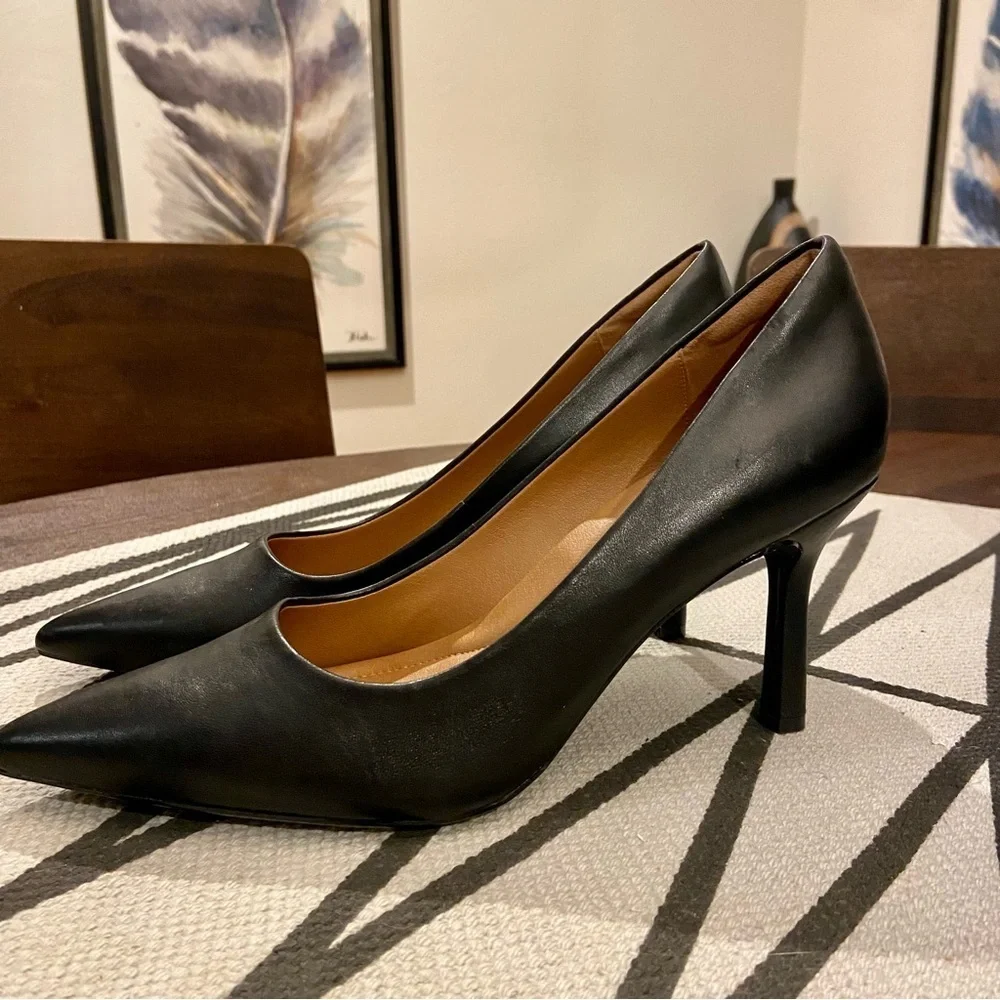 Nordstrom Rack Women's Faux Leather Pointed-Toe Heels.